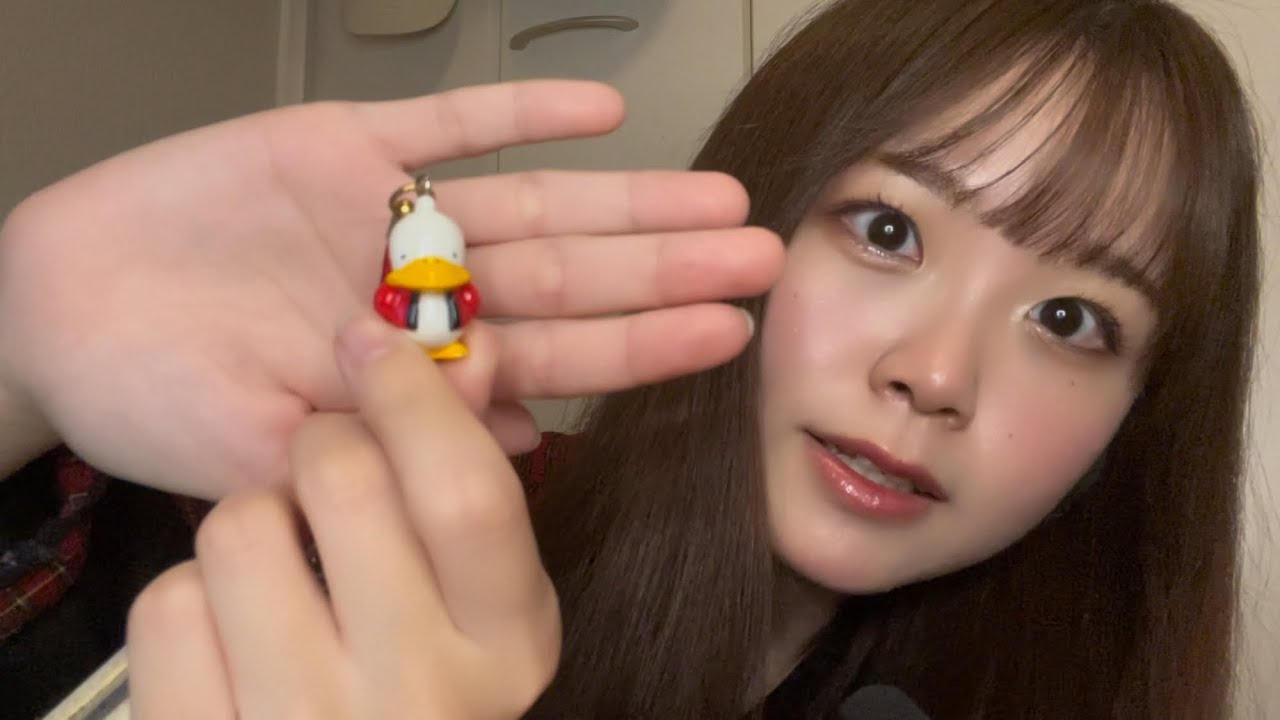 【ASMR】ささやきながらカバンの中身紹介😴👜 【What's in my bag 】