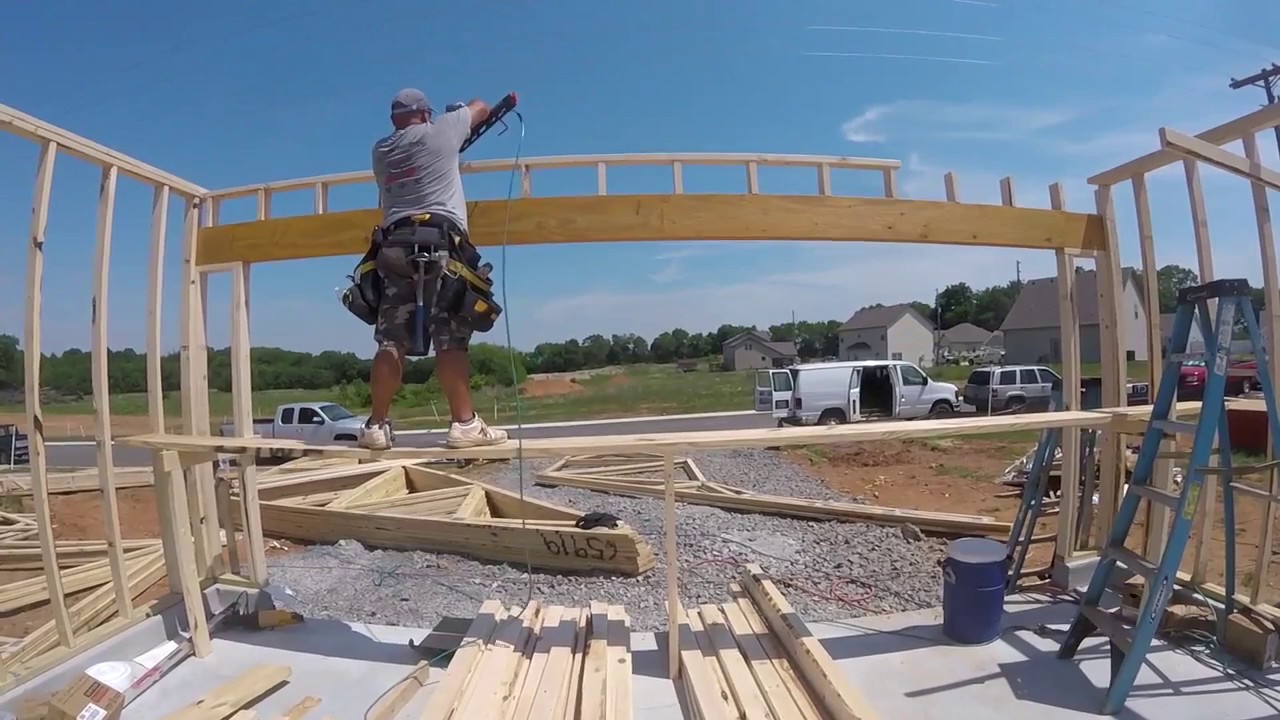 MEXICANOS CONSTRUYENDO ESTADOS UNIDOS