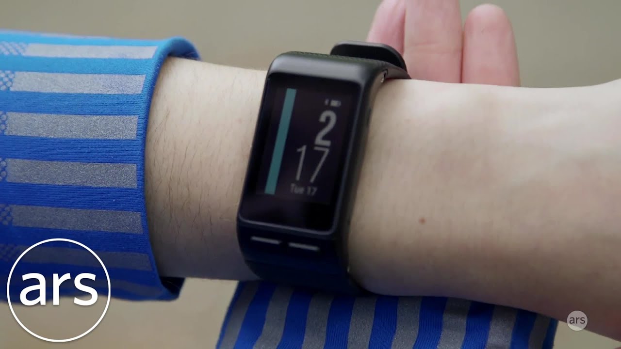 Трекер активности Garmin Vivoactive HR