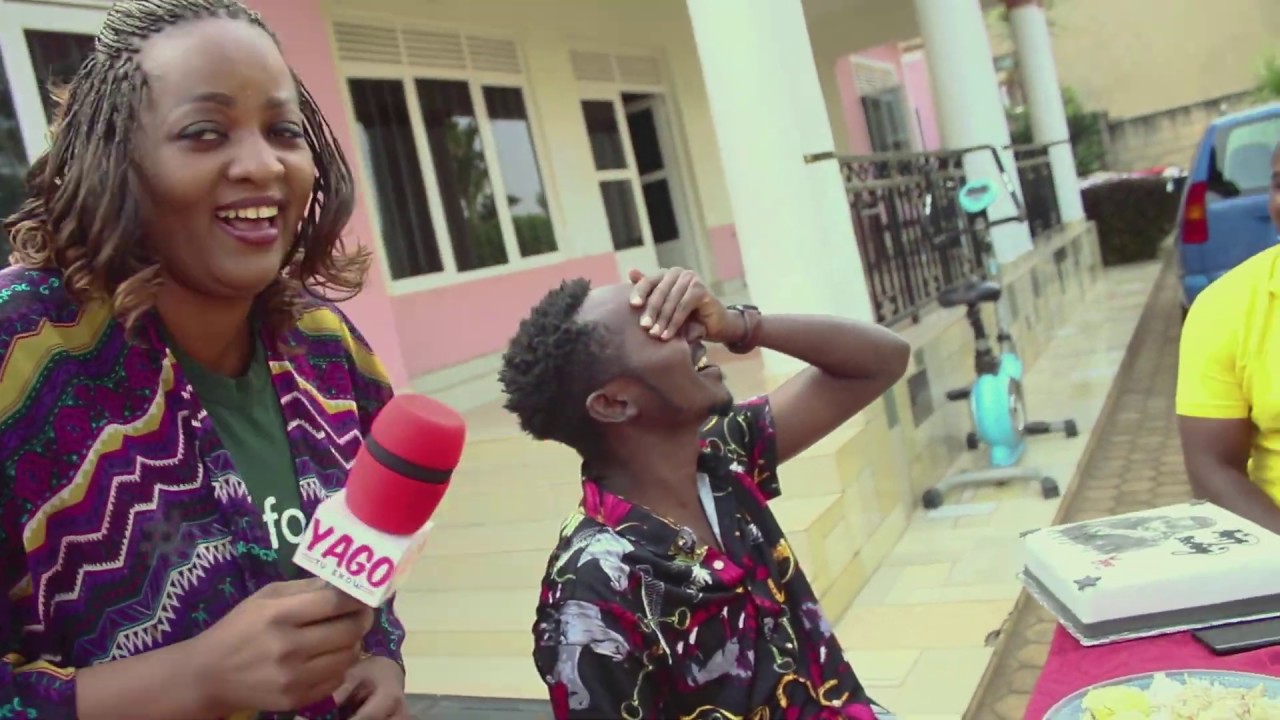 Dore Uko Aline  Gahongayire YAtunguye Yago Akamuha Cake Yakozwe na Peter's Bakers