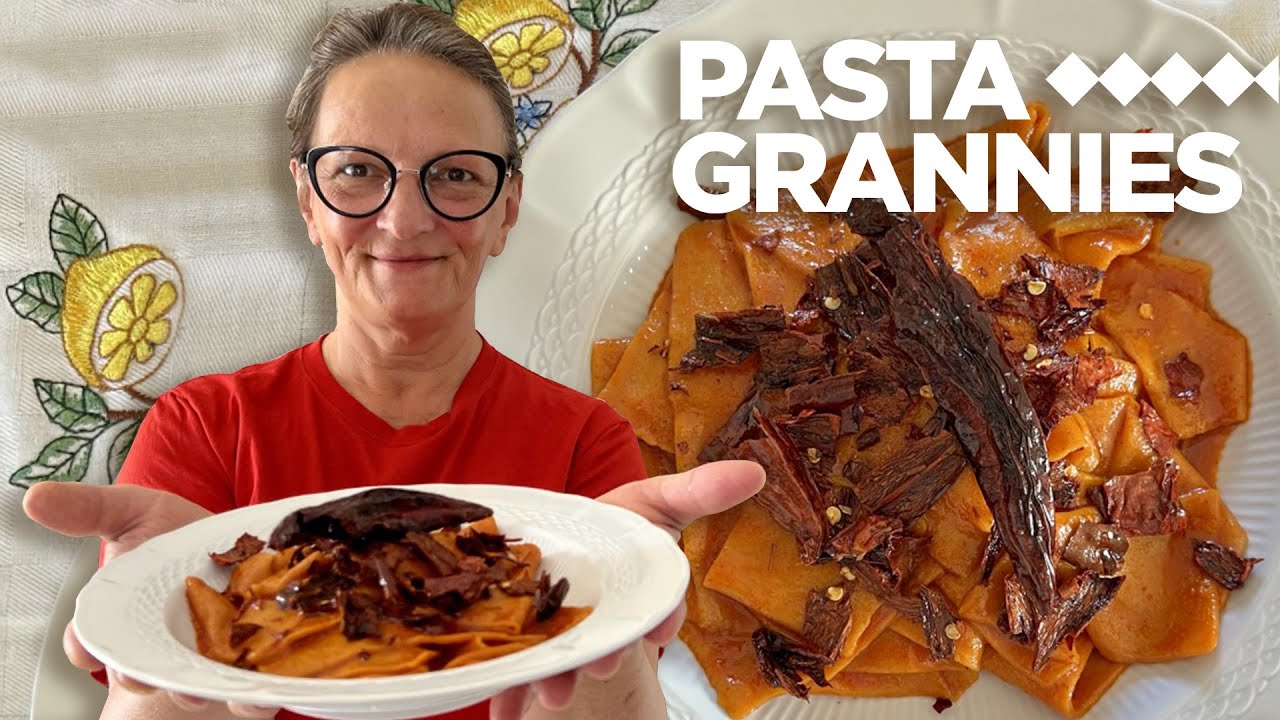 Enjoy a 'wow' red pepper pasta from Abruzzo 'sagne a pezza alla trappitara' | Pasta Grannies
