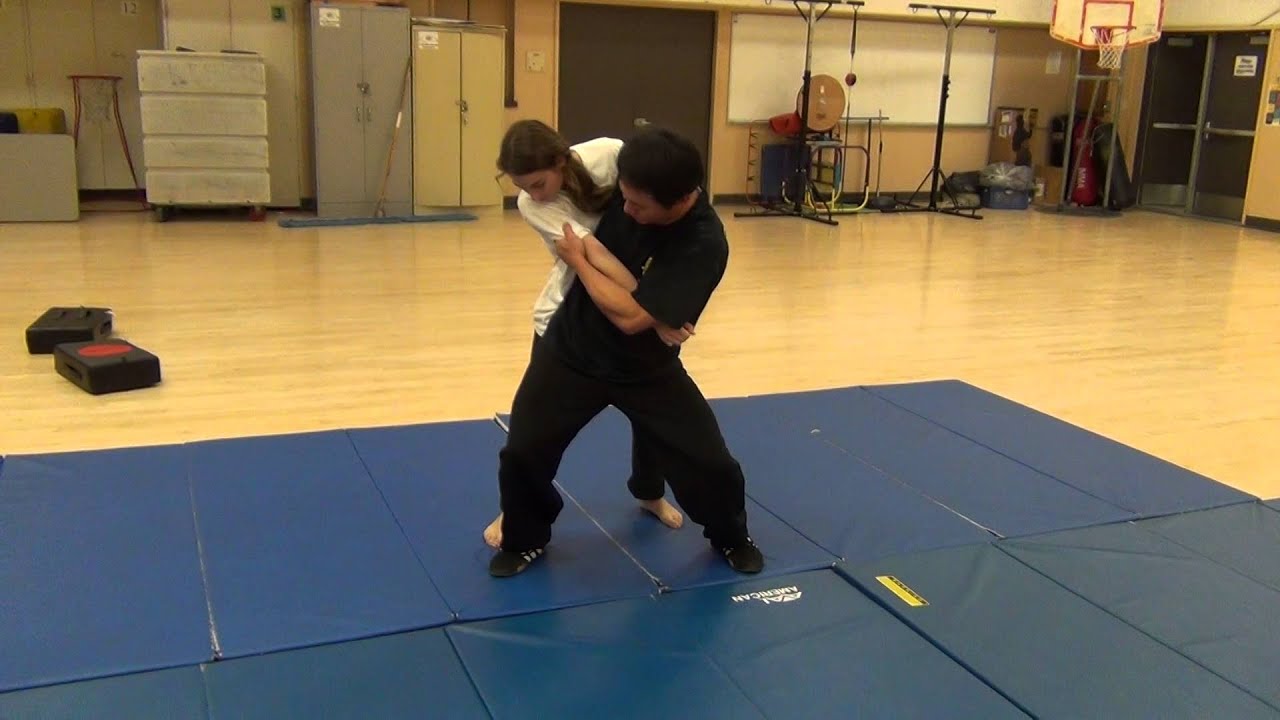 Combat Shuai-Chiao (摔跤) Training