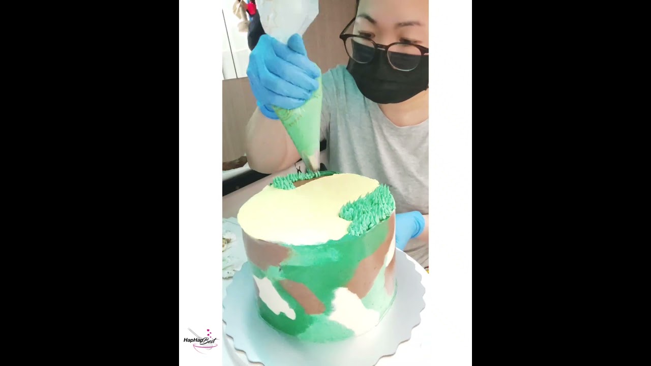 Camouflage cake | How to make camouflage frosting? #cake #chocomoistcake #homemade #shorts