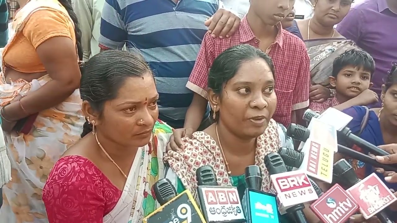 ట్రైనీ డాక్టర్లతో వైద్యం నిర్లక్ష్యం. పొనుగంటి హాస్పిటల్ లో. వైద్య నిర్లక్ష్యం. రోగులతో ఆడుకుంటున్న.