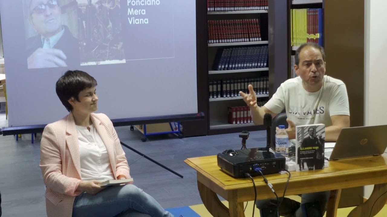 Presentaci&oacute;n do libro Alejandro Viana de Roberto Mera  O Rosal 13 05 22