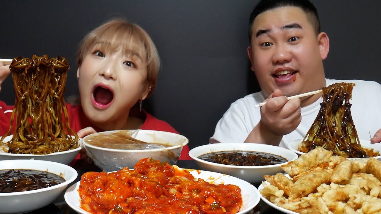 대한민국 푸파 여자 1등 히밥이와 대결했습니다 (짜장면 깐쇼새우 탕수육 먹방)