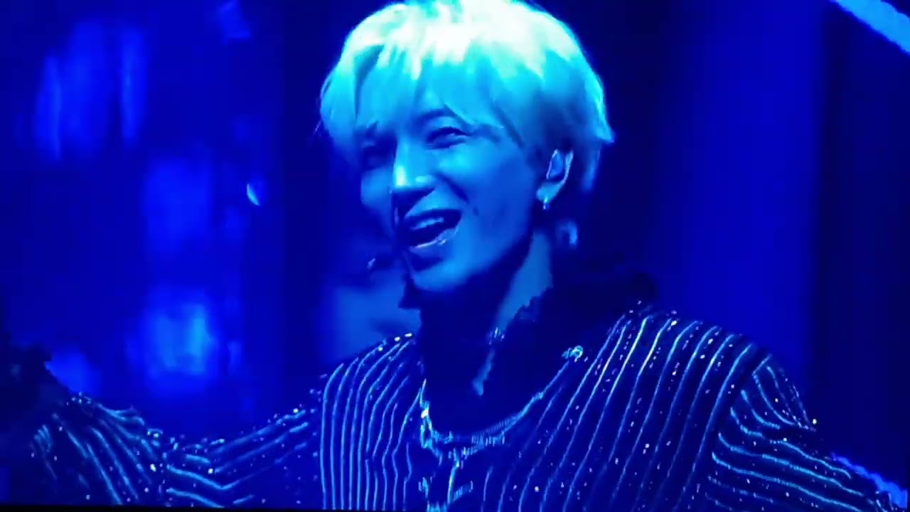 Ticky  Tocky  +  Paradox  +  Mystery   💙 Super Show 9 @SUPERJUNIOR  #The_Road_Keep_on_Going #SS9