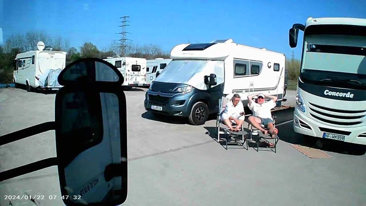 Anfahrt zur Parzelle 14 auf der Marina Oberhausen