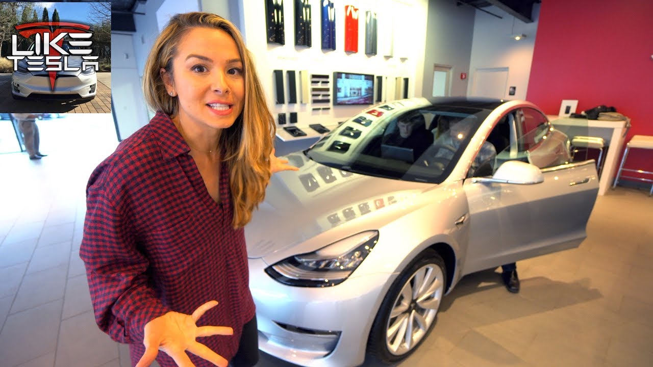 Неожиданная доставка Tesla Model 3!