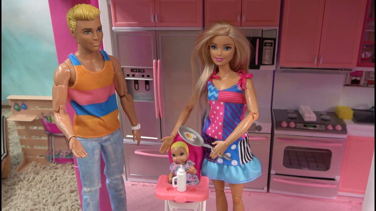 Barbie and Ken at Barbie's House w Sister Chelsea Having Yes Day and Good vs Bad Morning Routine