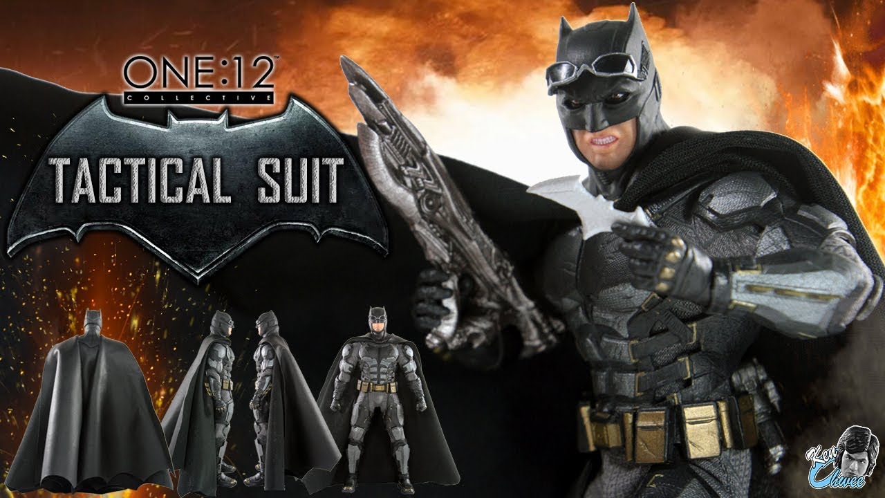 MEZCO Justice League BATMAN Tactical Suit | One:12 Collective | Mezco Toyz