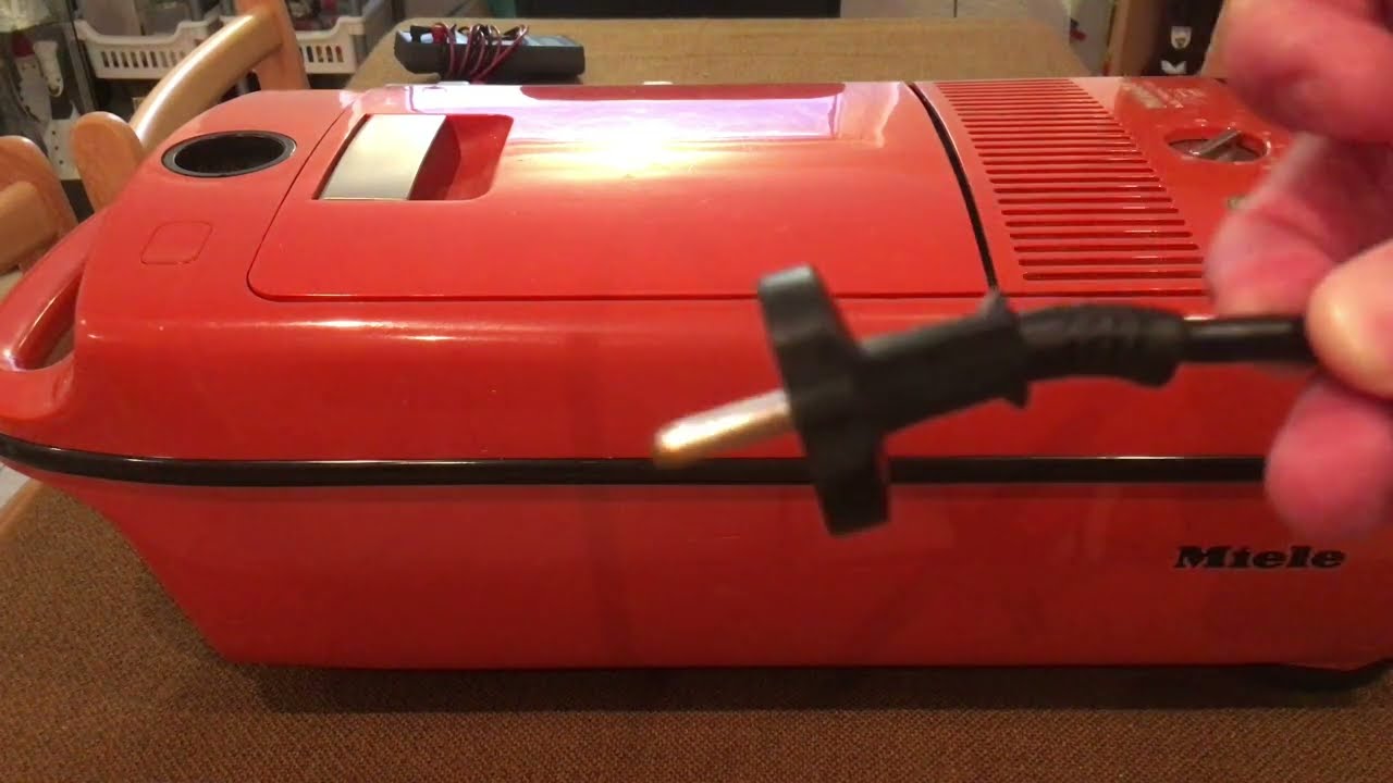 [Tutorial] Wiederbelebung eines Miele S 224 Staubsaugers / repair a Miele vacuum cleaner, S 224