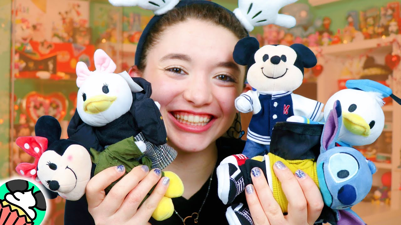 Disney NuiMOs! Disney Store Display & Detailed Plush Review W/ Outfits! Toy Hunt Vlog & Haul
