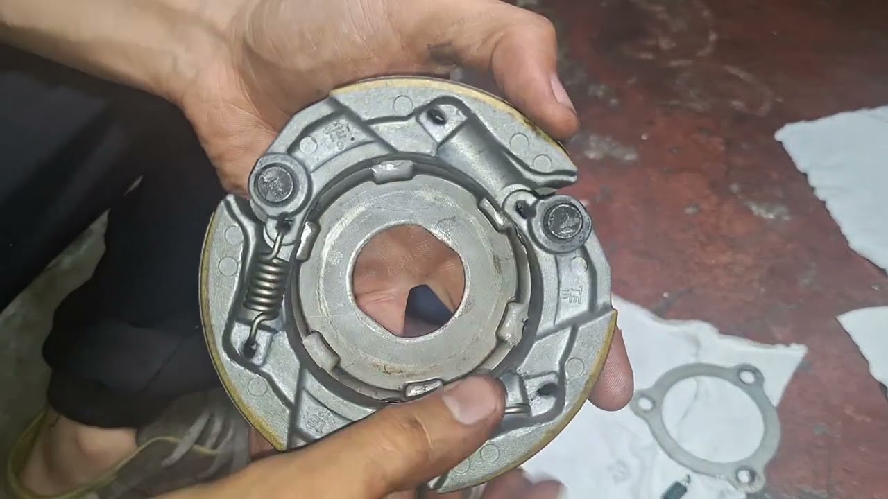 Mantenimiento a zapatas de clutch yamaha bws 125 x
