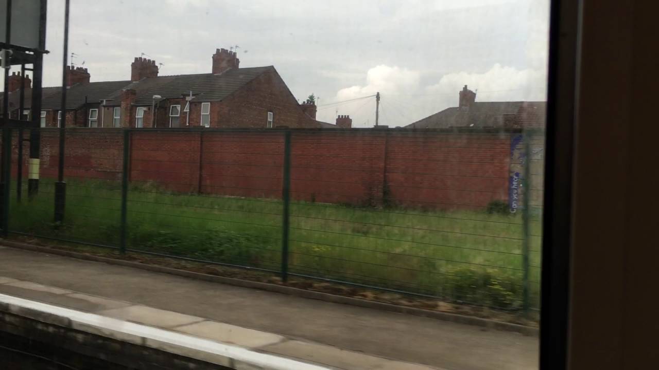 Merseyrail Express Hooton To Moorfields