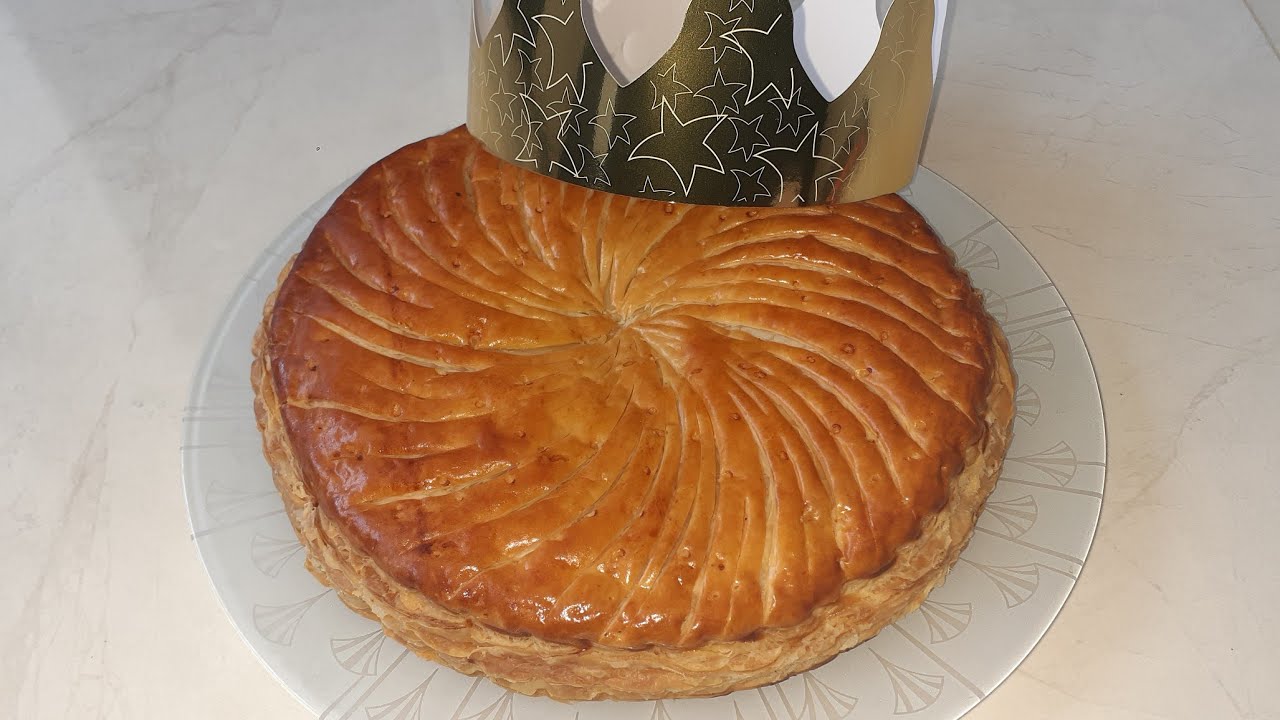 فطيرة الملوك بكريمة اللوز مع جميع أسرار النجاح ديالها  Galette des rois frangipane   #galette