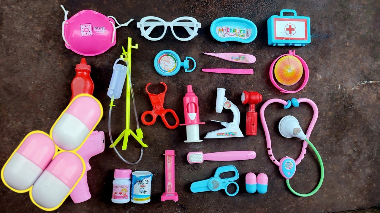 Hunting Suntikan, Stetoskop, Masker, Gunting, Termometer, Mikroskop, Obat kapsul, Vaksin virus