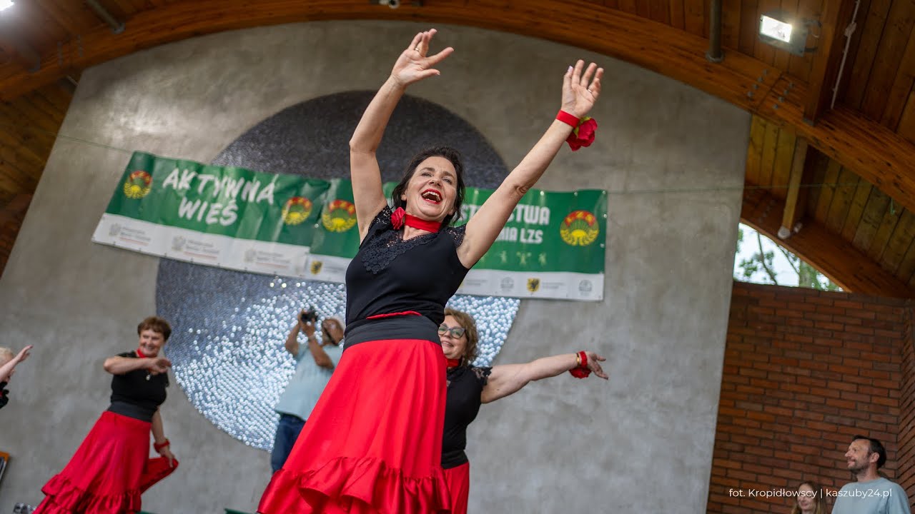 VI Pomorska Spartakiada Kulturalno- Rekreacyjna Kół Gospodyń Wiejskich w w Chmielnie | kaszuby24.pl