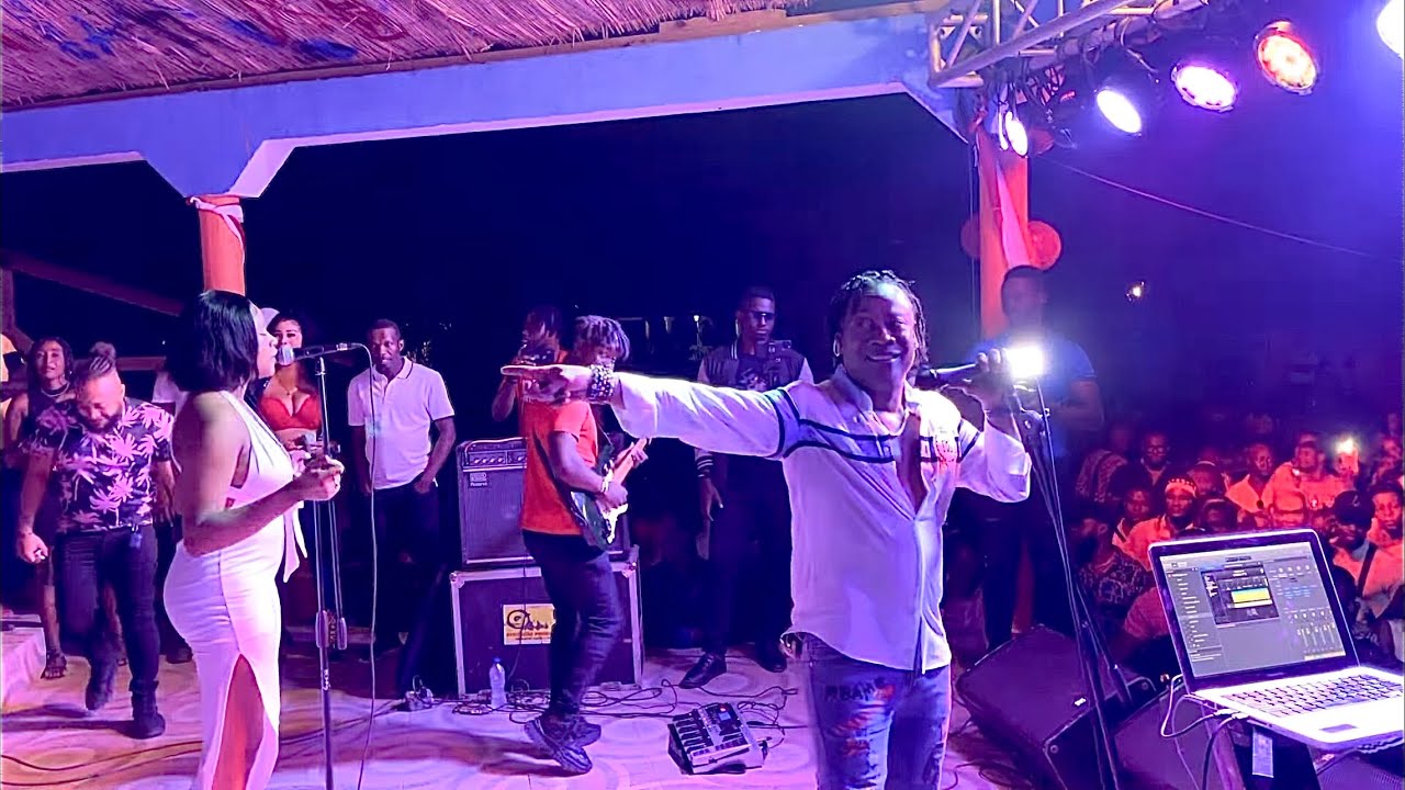 Mass Kompa Flann&egrave; femel Gracia fe medam yo ap pran lang nan bal la 🔥🔥🔥👅