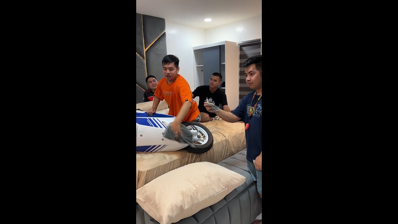 BIGLAANG CARWASH NG MOTOR
