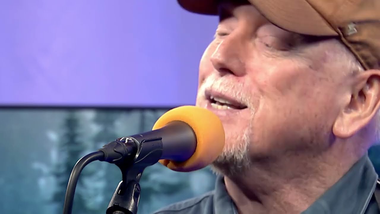 Studio Sessions: Texas Dave
