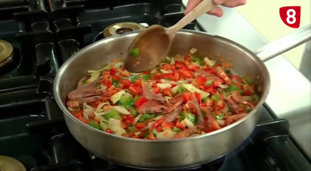 APRENDEMOS A COCINAR SOPA DE MARISCO CON LA ESCUELA HOSTELERÍA SALAMANCA