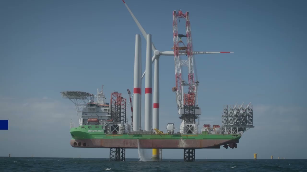 Parc éolien en mer de Fécamp - Installation de la première éolienne normande !