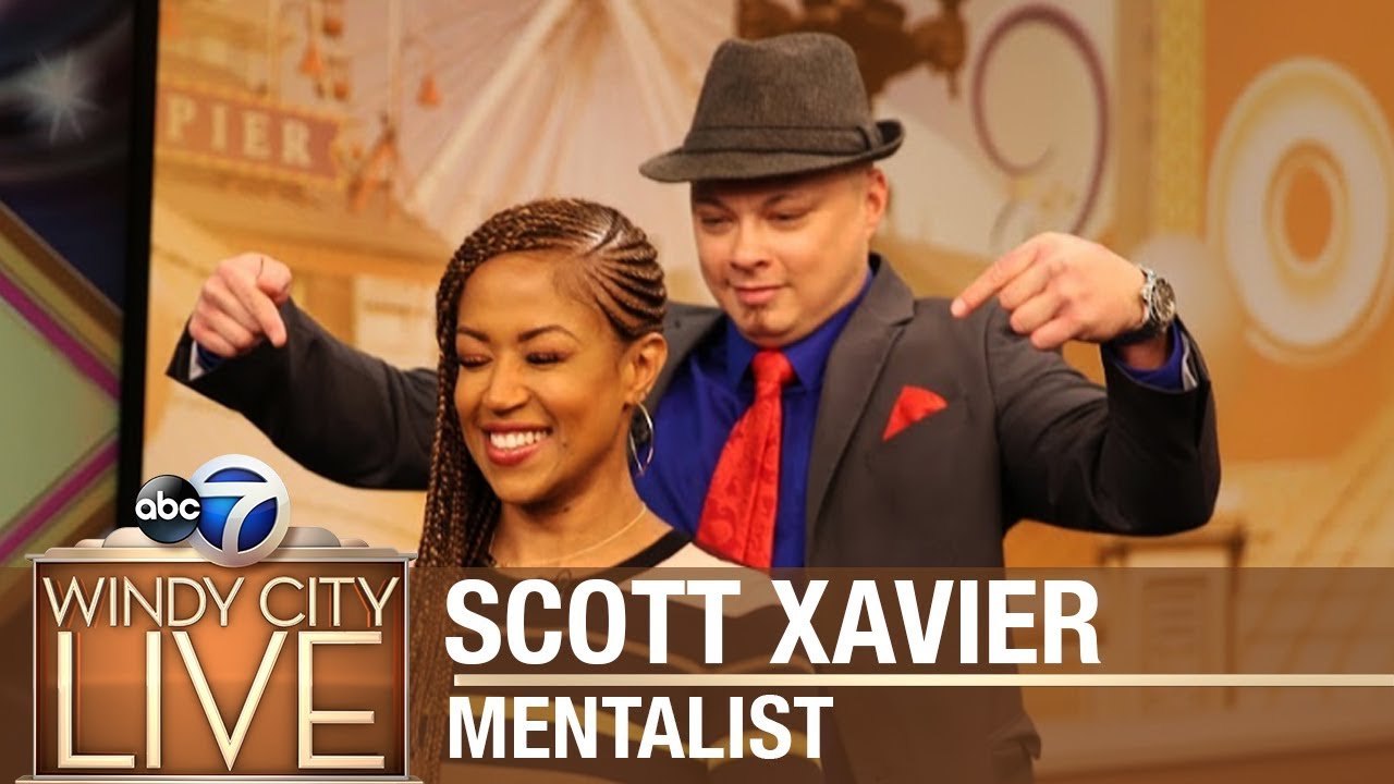 Mentalist Scott Xavier hypnotizes WCL's Val Warner