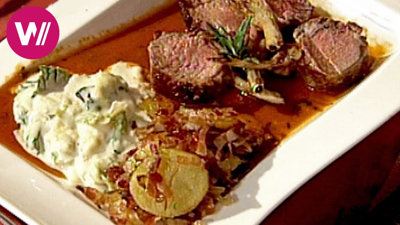 Lammrückenbraten und Heidelbeer-Dalken | Österreichische Hausmannskost