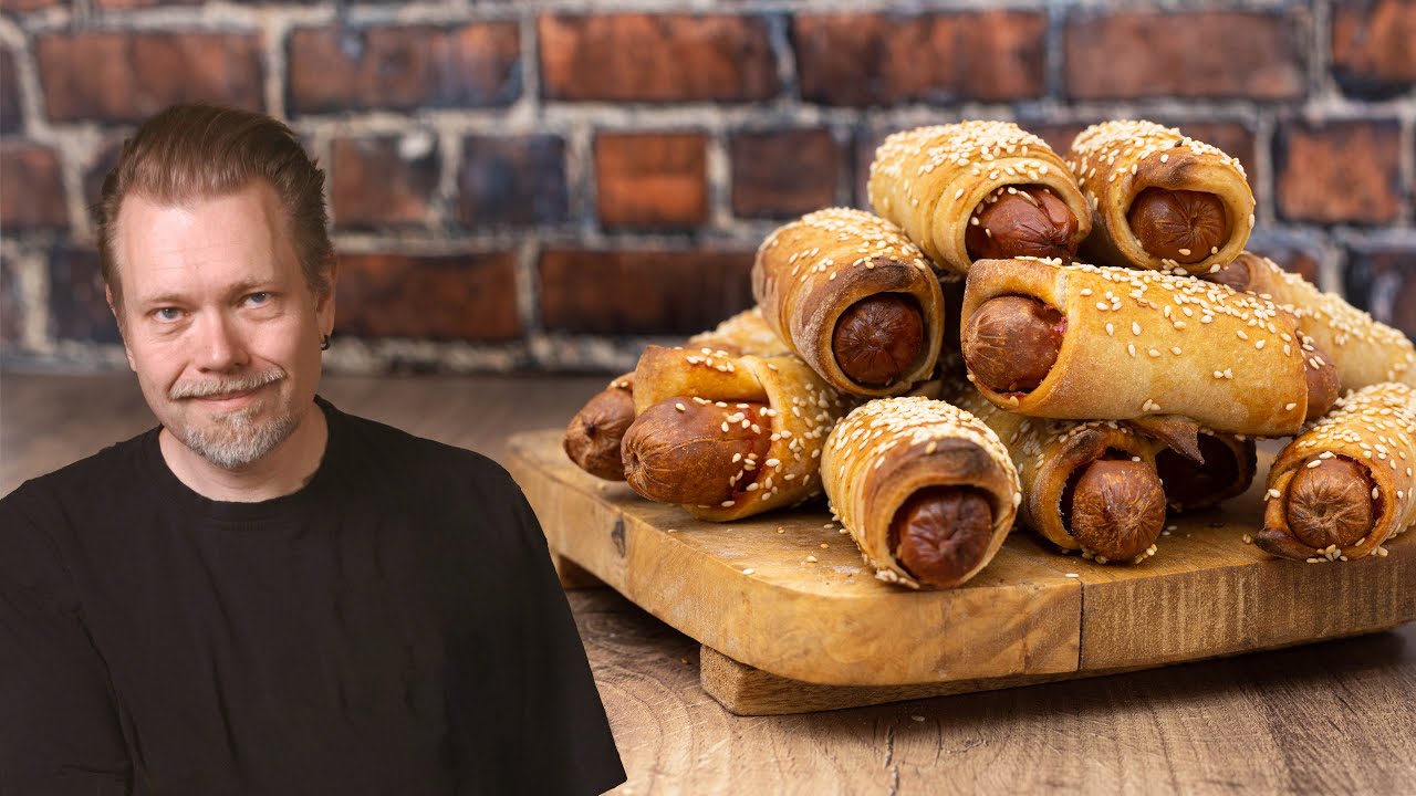 Delicious sourdough pigs in blankets recipe | Foodgeek Baking