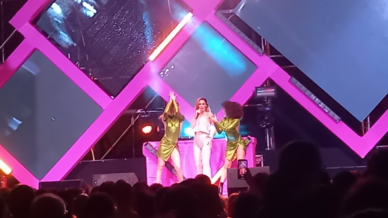 Anna Tatangelo live Padova 2024