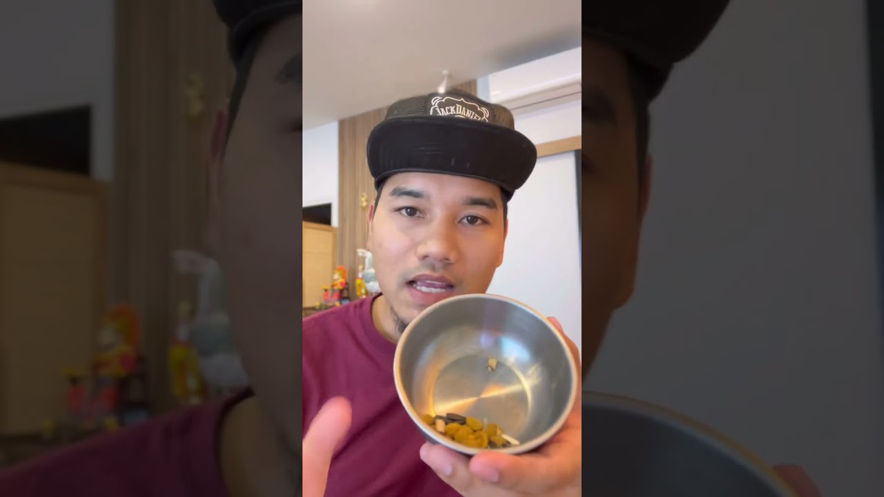 วิธีฝึกนกให้กินอาหารเม็ด