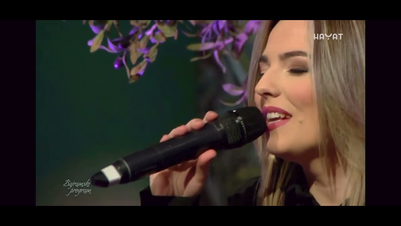 Alma Subašić - Okreni se niz đul bašču (live)