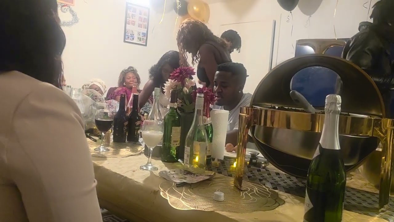 Joyeux anniversaire à Sylvie 