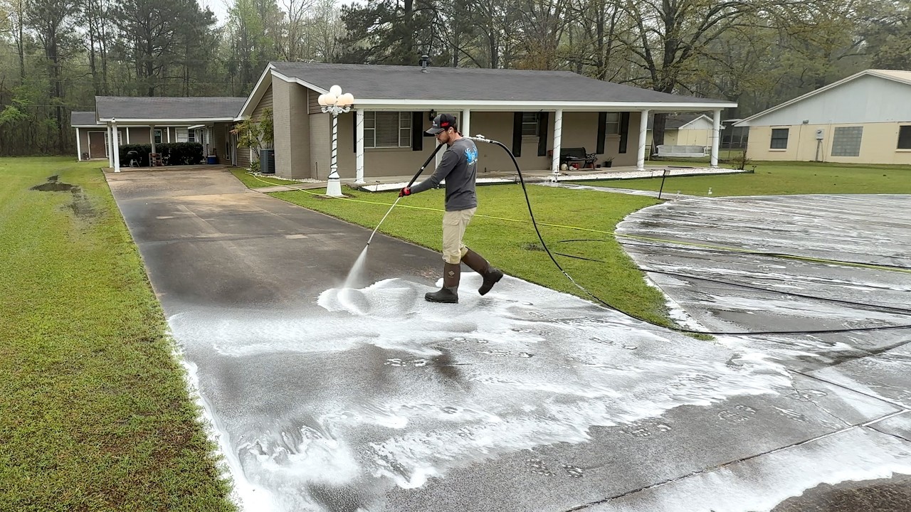 New Homeowner wasn’t Expecting THIS Housewarming Surprise