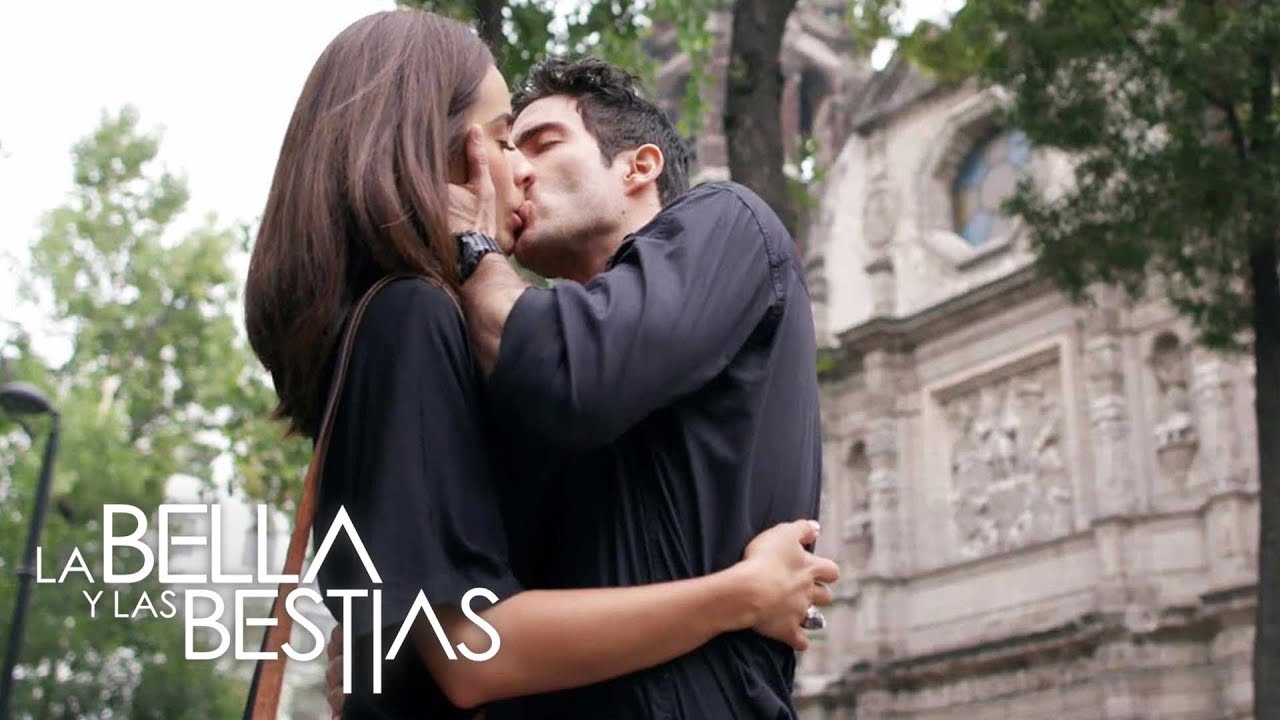 La Bella y las Bestias | Isabela y Juan Pablo se besan por primera vez