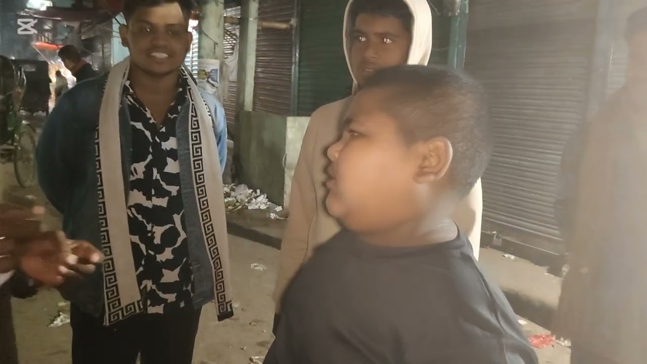 আনোয়ার মামা ও আব্দুল্লাহ।