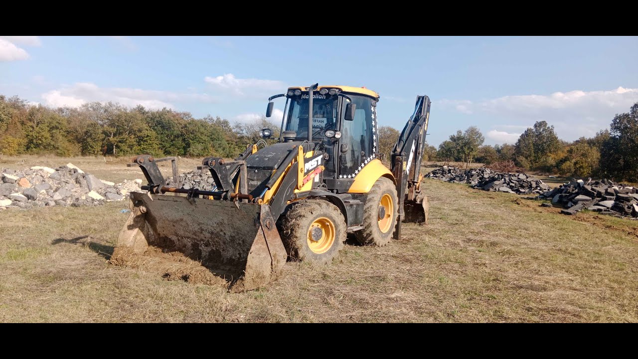 ÜNİVERSİTE DİPLOMALI KEPÇECİNİN 1 GÜNÜ ( Working with a backhoe loader ) / BÖLÜM 01