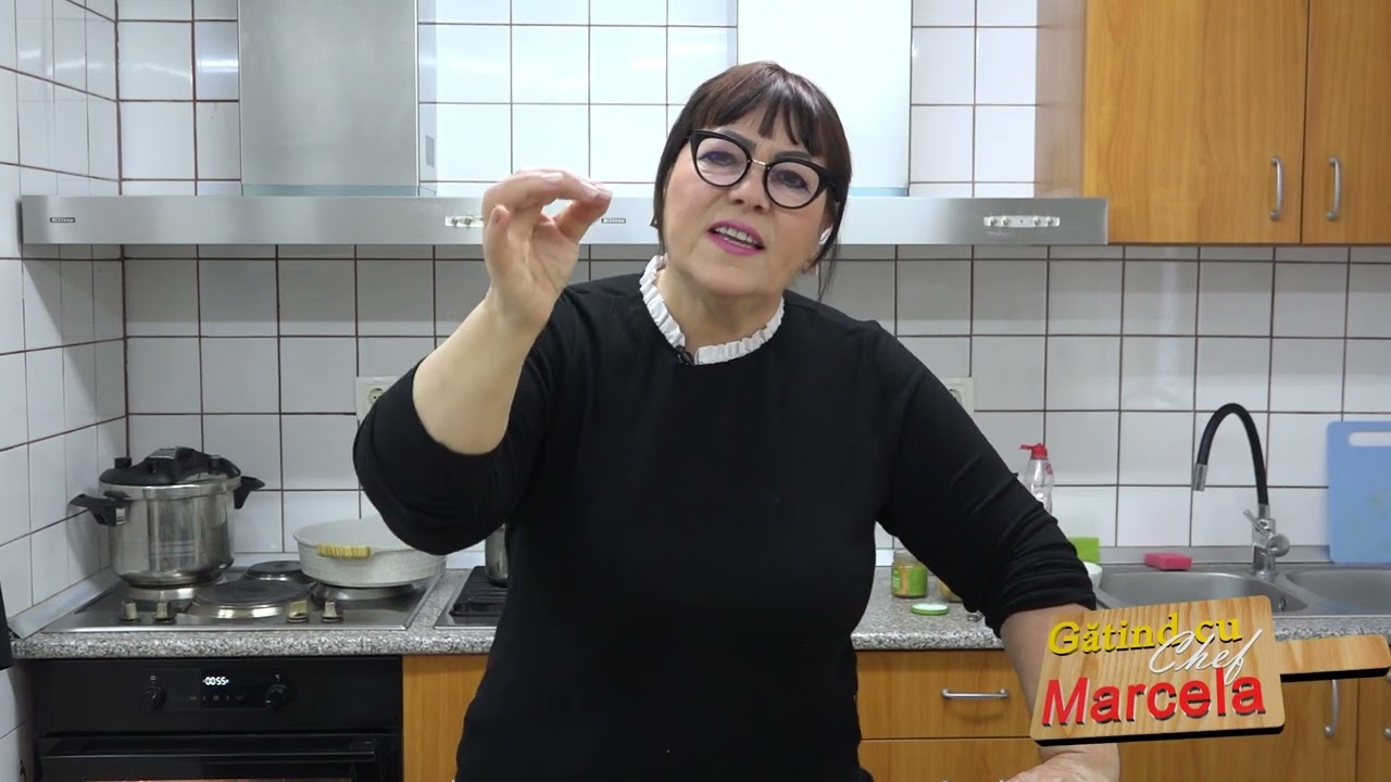 Ciorbă de salată cu ou | Pui cu curry verde spanac | Cupcakes speciale | Gătind cu chef Marcela