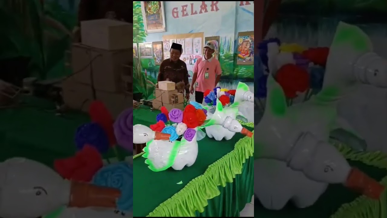 Pameran Karya siswa dan lomba mewarnai MI Nuul iman Dempok 2025/2026