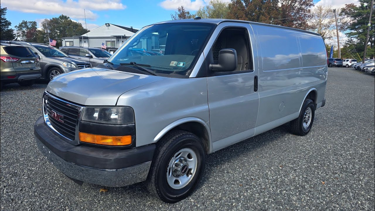 2013 GMC Savana 3500 Cargo Van