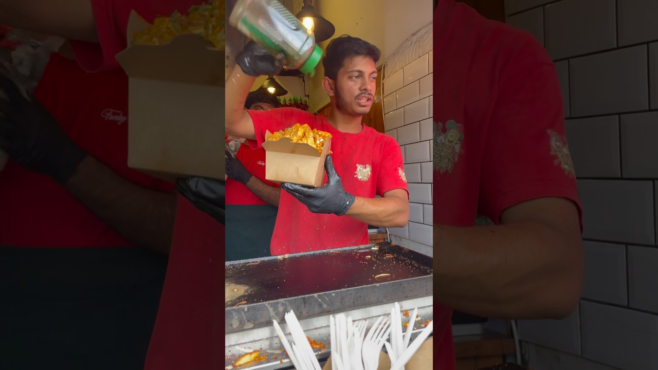 Funky Chips Camden Market #loadedfries #chips #camdenmarket #londonfood #halalfoodie