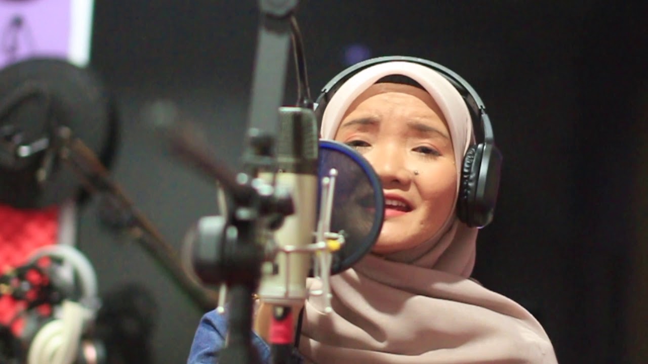 Siraka Mbal Paruliku Cover By Haizah Gazalie / Finalis My Semporna Smule
