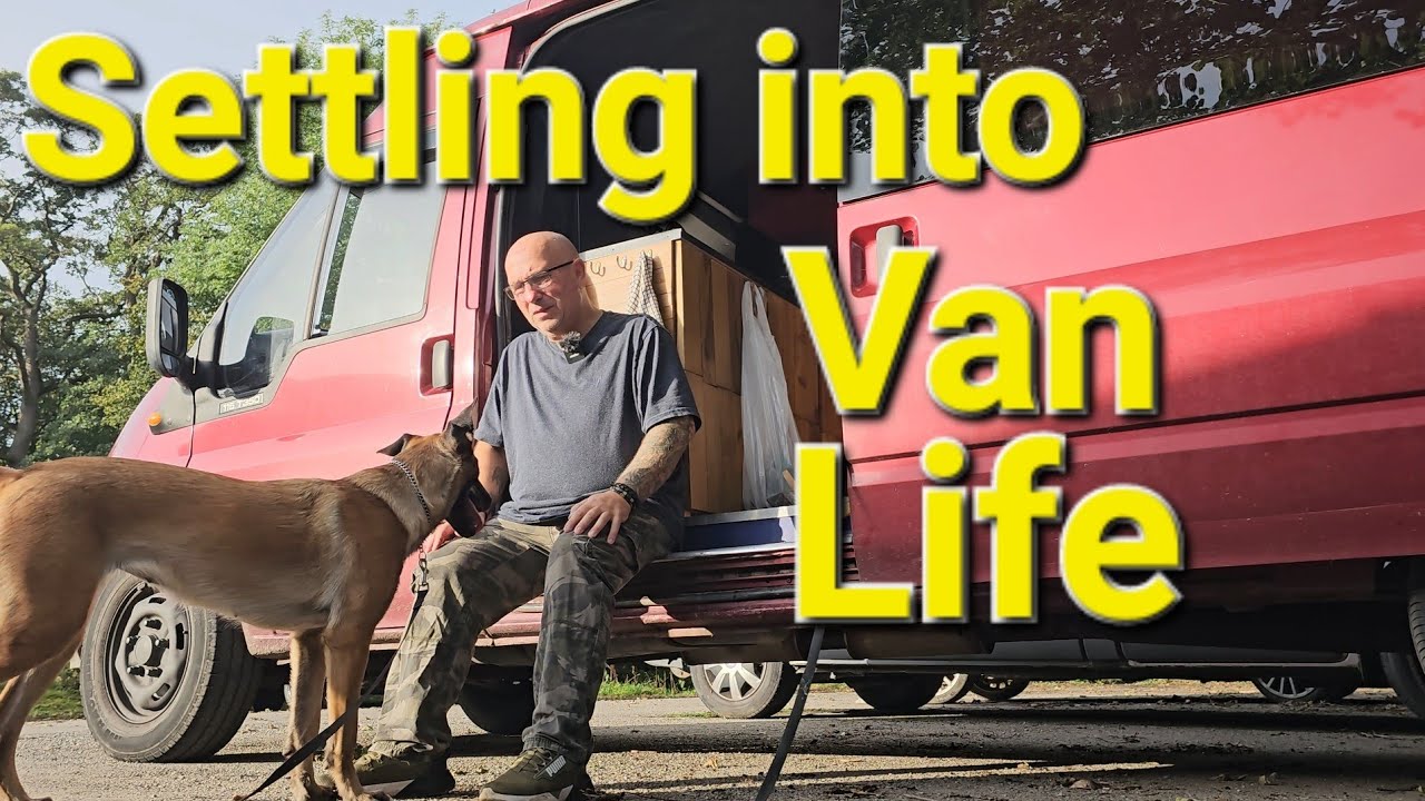 Settling in to VANLIFE / BELGIAN MALINOIS