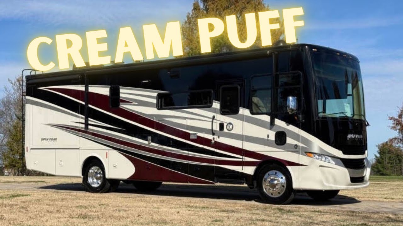 CREAM PUFF ALERT | Самая чистая открытая дорога, которую мы видели! 2019 Tiffin Allegro Open Road...