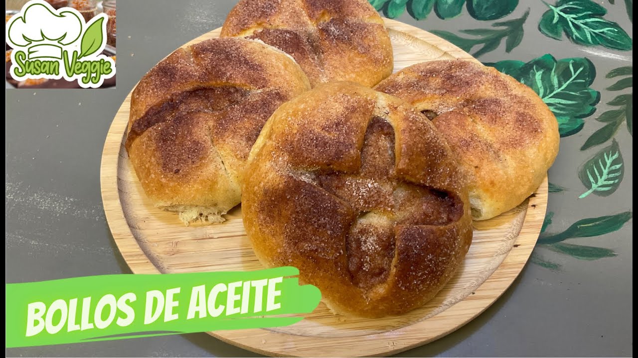Bollos de aceite de Granada con canela y azúcar