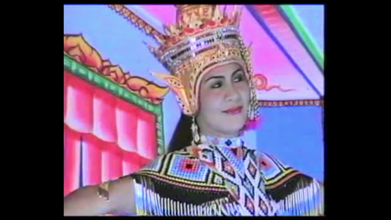 มโนราห์สายทิพย์  เสน่ห์ศิลป์ 1