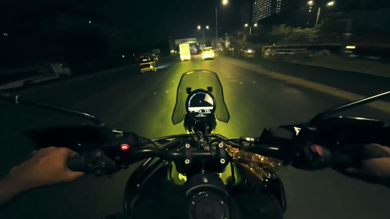 Late Night Marine Drive Ride - Himalayan 450