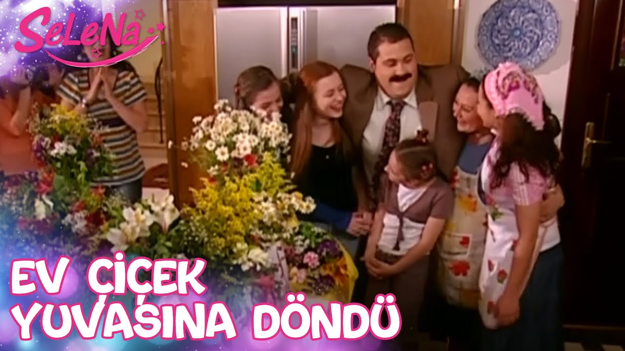 Anneler gününde evin her yeri çiçeklerle taştı! - Selena 75. Bölüm