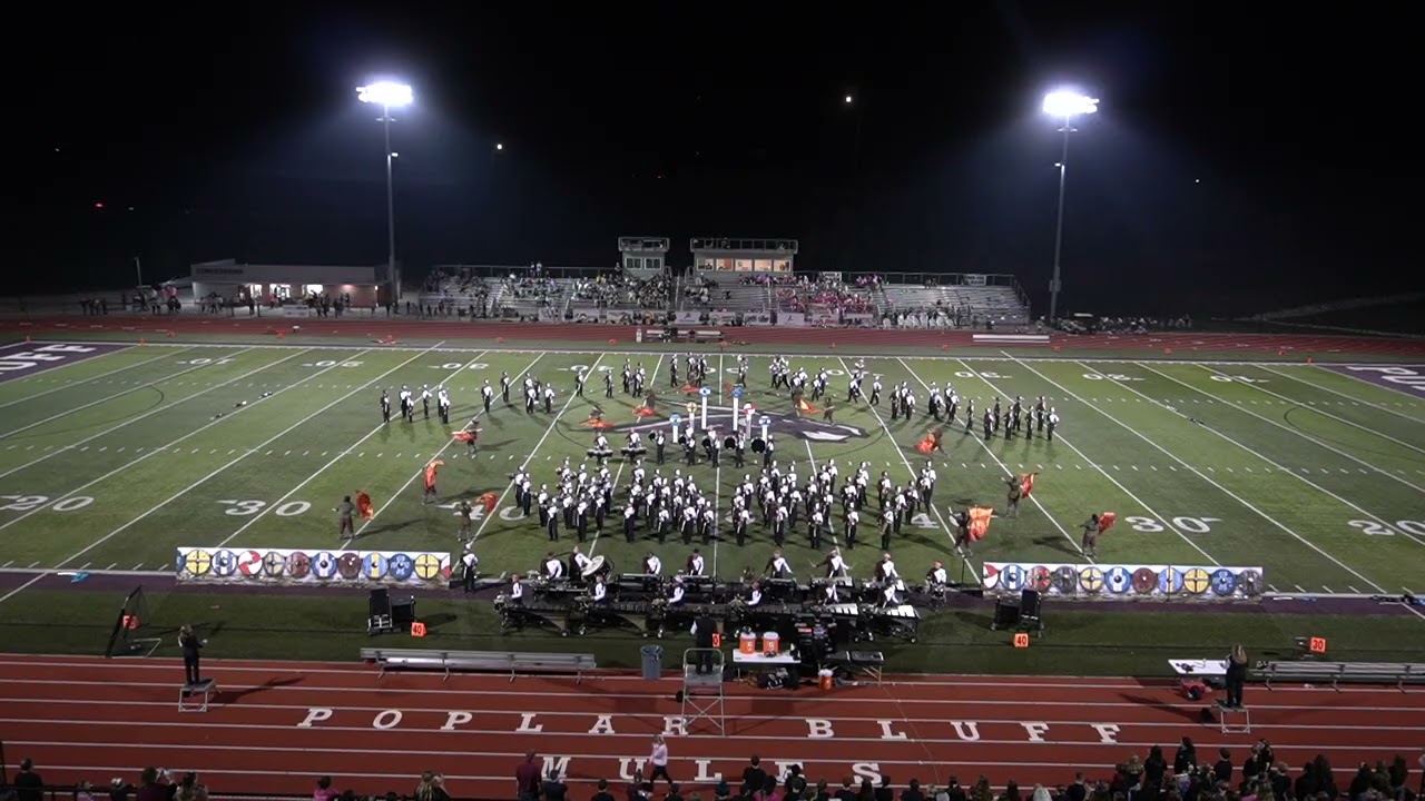 Poplar Bluff Sho-Me Marching Band at football game 10/17/2025